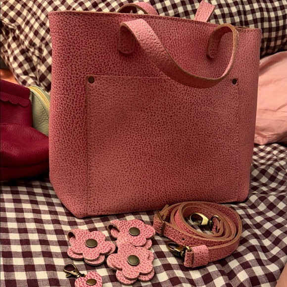Portland Leather Handbags - Portland Leather Goods Medium Zip Tote (Bubblegum) + 3 flower snaps